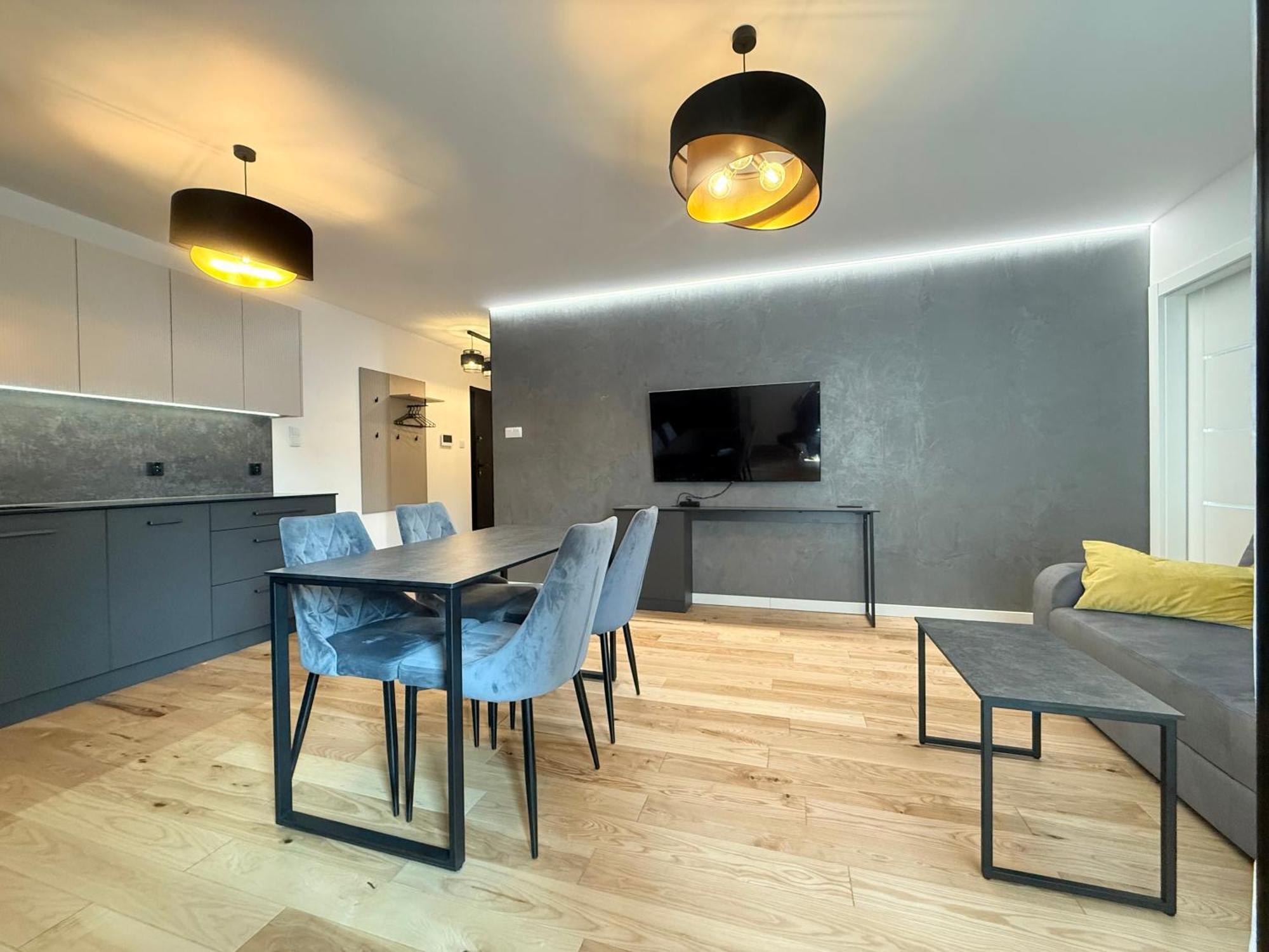 Vistula Avenue Apartment Free Parking, Swimming Pool, Sauna & Gym Kraków Zewnętrze zdjęcie